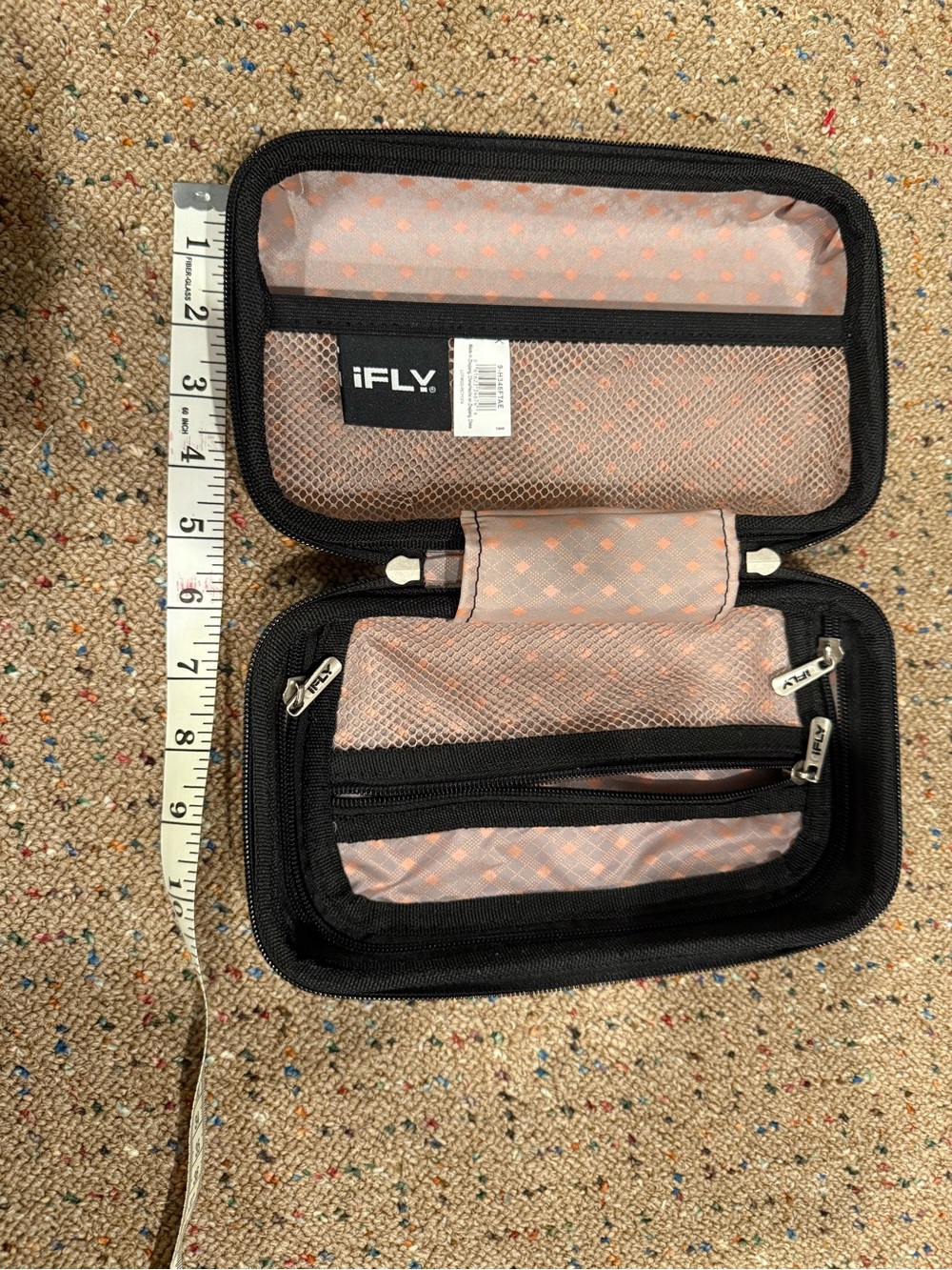 Compact Pink Hard Shell Travel Case - Picture 3 of 3